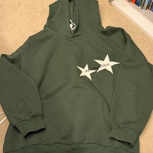 Aelfric Eden Forest Green Sweater with Star Details